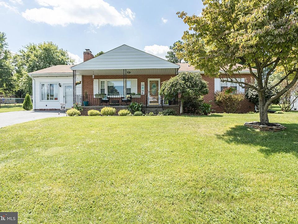 1st image of 116 Princeton Dr #5