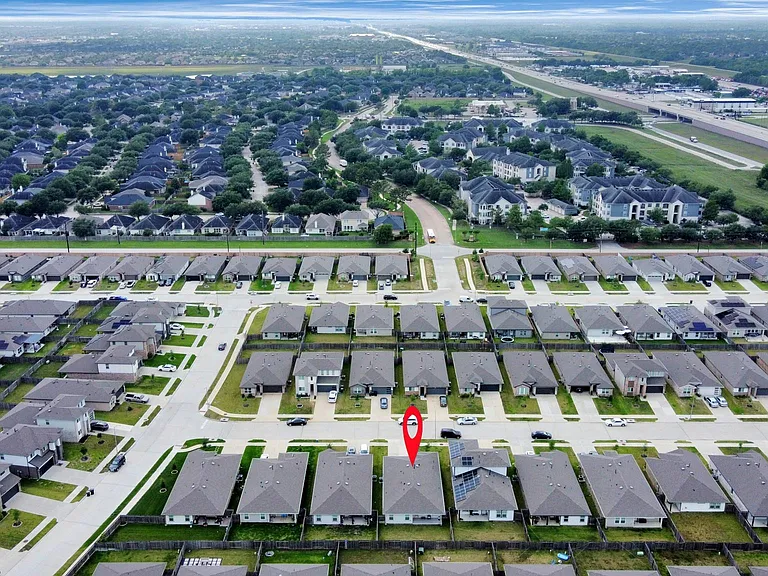7007 Fleetwood Crescent Way — Photo 35