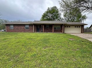 1101 Woodlawn Dr, Miami, OK 74354