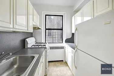 Rented by Bond New York