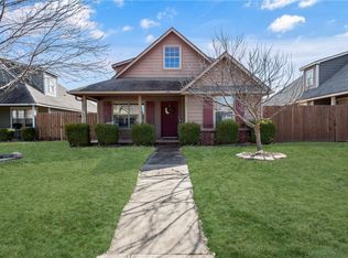 3807 SW Gibson Ave, Bentonville, AR 72712