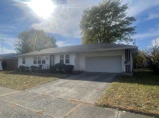 782 Gloucester Rd, Troy, OH 45373