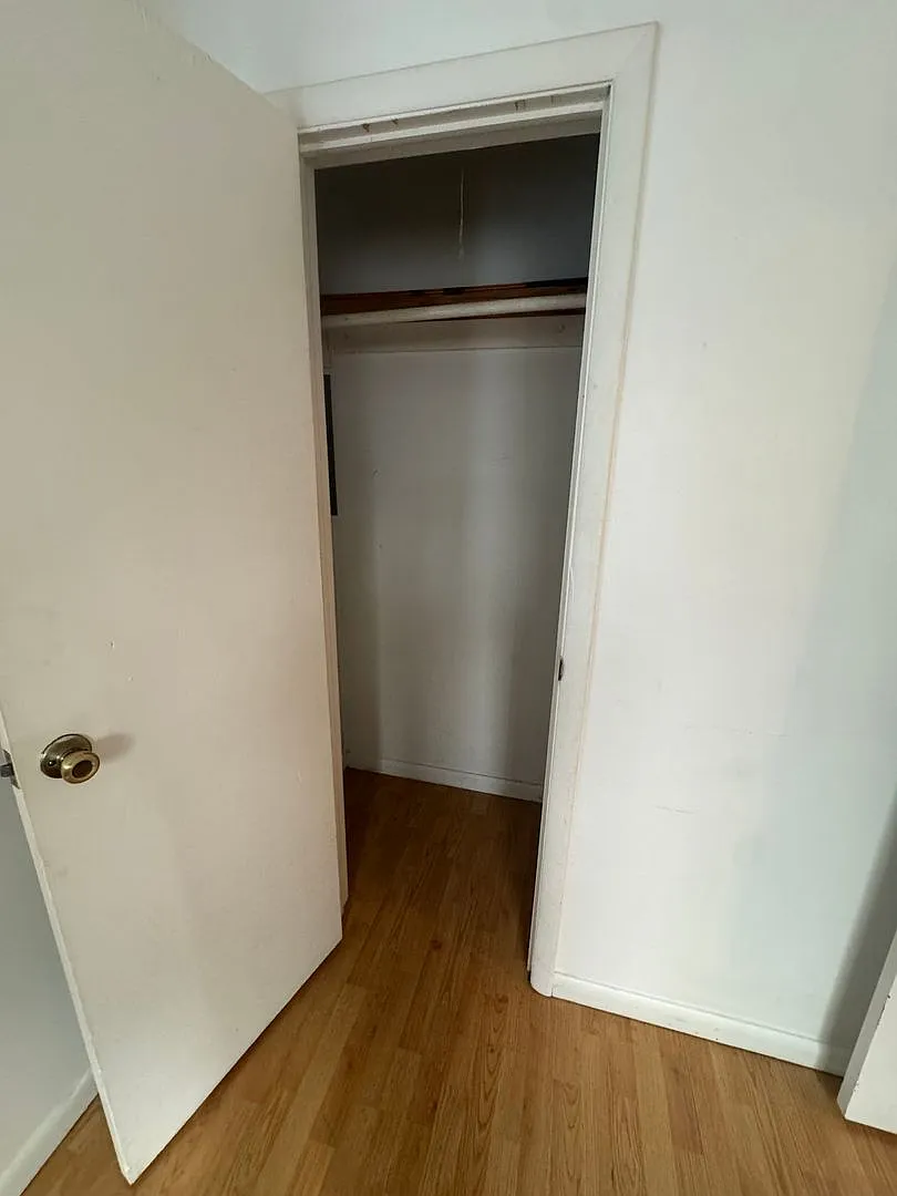 1707 Huntington Drive — Photo 3