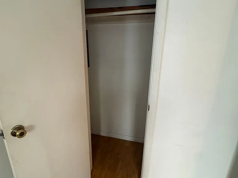1707 S Huntington Dr — Photo 3