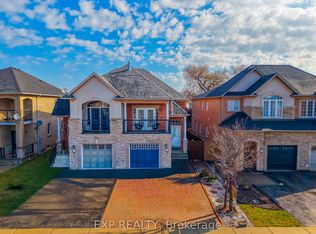 2305 Newcastle Cres, Oakville, ON
