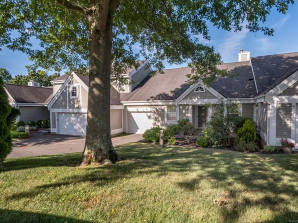 40 Legend Hill Road #40, Madison, CT 06443