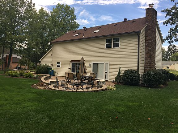 4th image of 260 Kimbary Dr