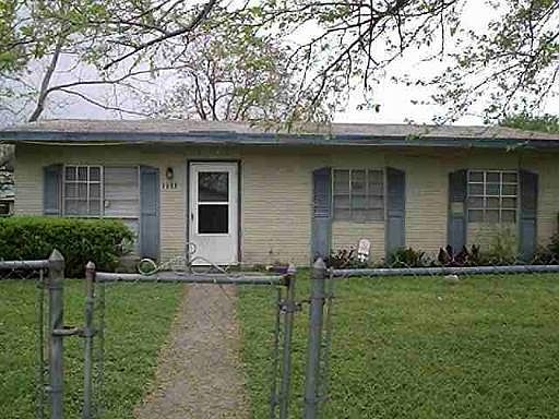 1st image of 1903 CASSANDRA DR