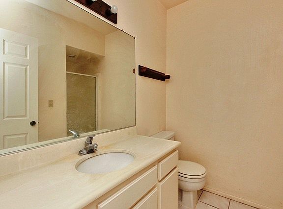 5th image of 2718 Piedmont Ave APT 5