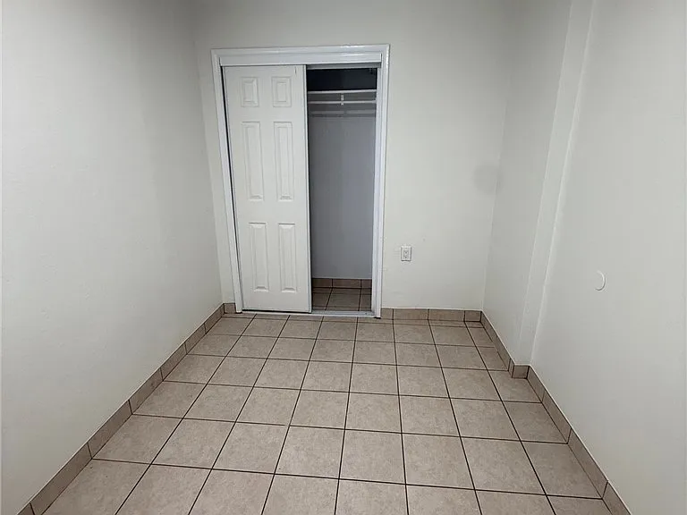 174 W Magnolia Ave — Photo 13