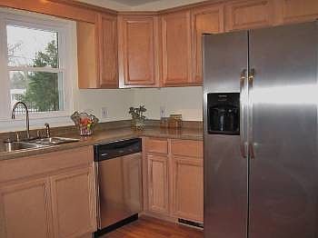 Renovated kitchen with all new cabinets and appliances!