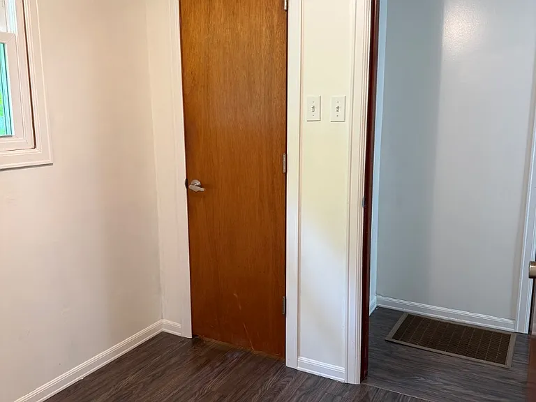 Unit Photo