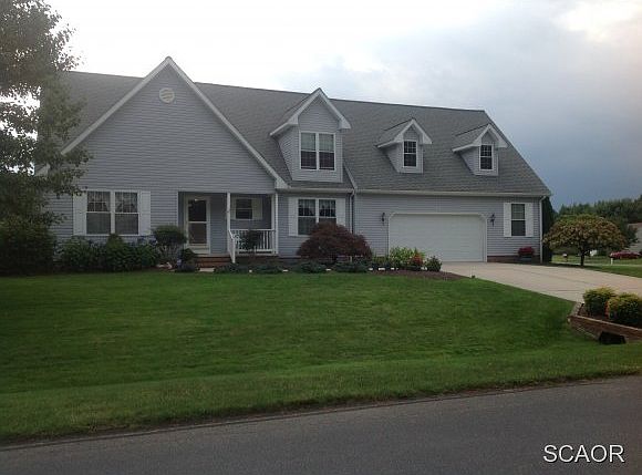 1st image of 33 Autumnwood Way