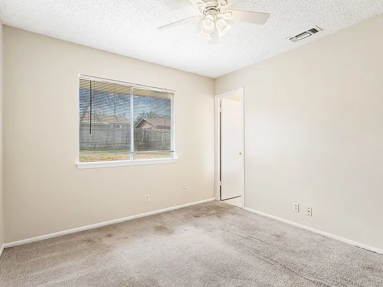 4718 Casa Oro St — Photo 15
