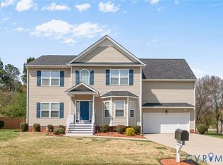 13612 Green Spire Cir, Chester, VA 23836