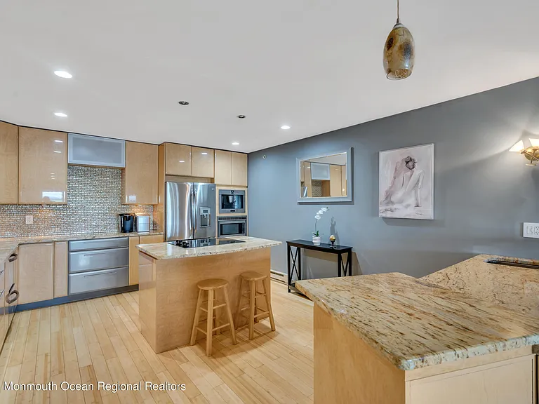 1340 Ocean Ave #62 — Photo 17