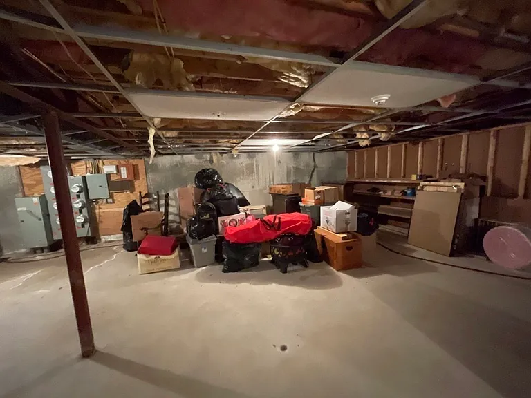 28 Essex Green Ln #D — Photo 12