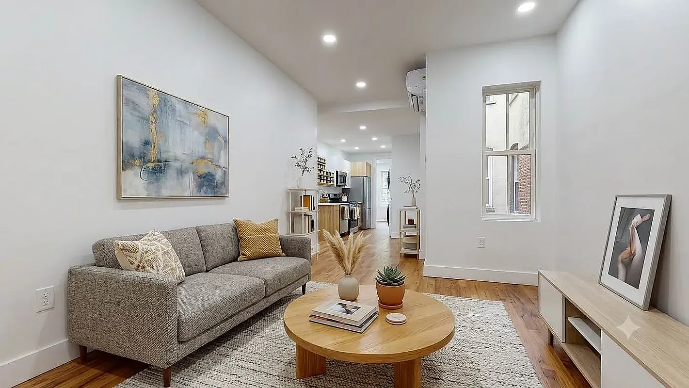 176 Utica Avenue — Photo 3