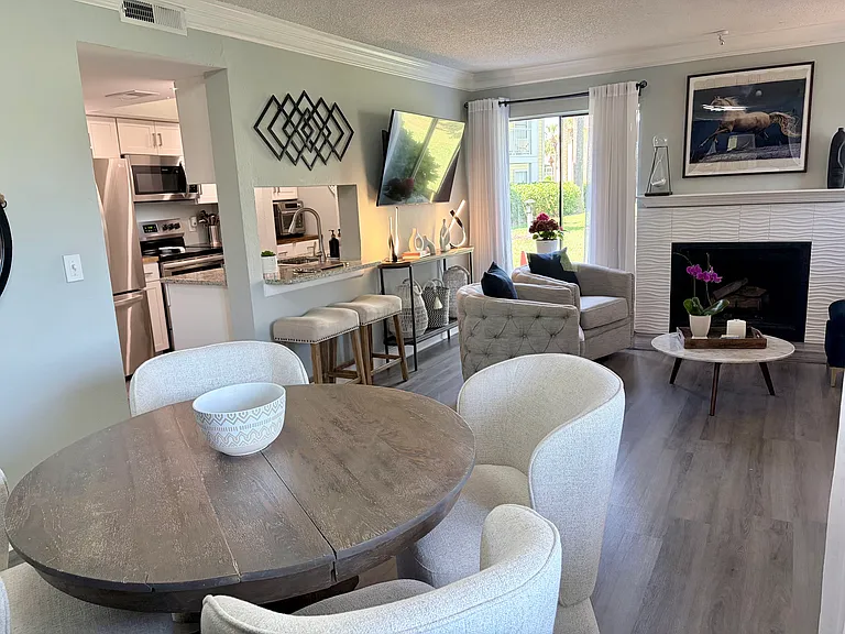 100 Fairway Park Blvd #608 — Photo 8