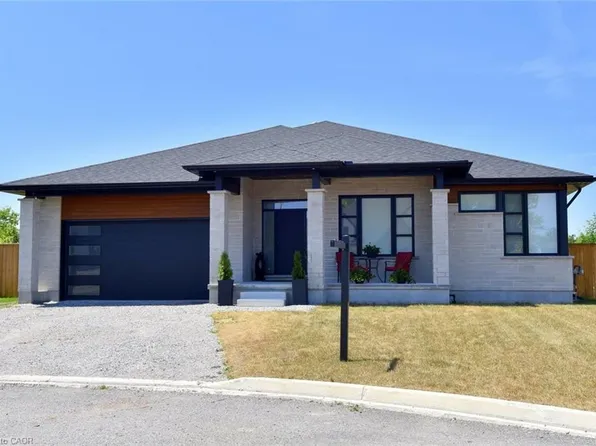 3642 Vosburgh Pl, Campden, ON L0R 1G0