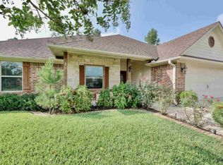 13523 Country Gln, Tyler, TX 75706