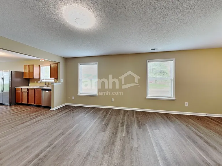 10261 Sunvista Ct — Photo 9