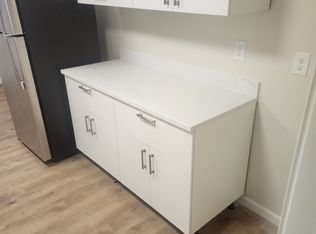 225 Bridge St #B, Fairview, OR 97024