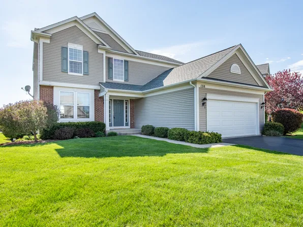 1218 Goldfinch Ln, Antioch, IL 60002