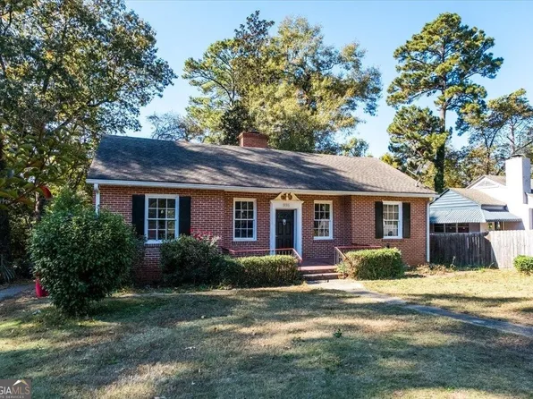 936 Glenridge Dr, Macon, GA 31211