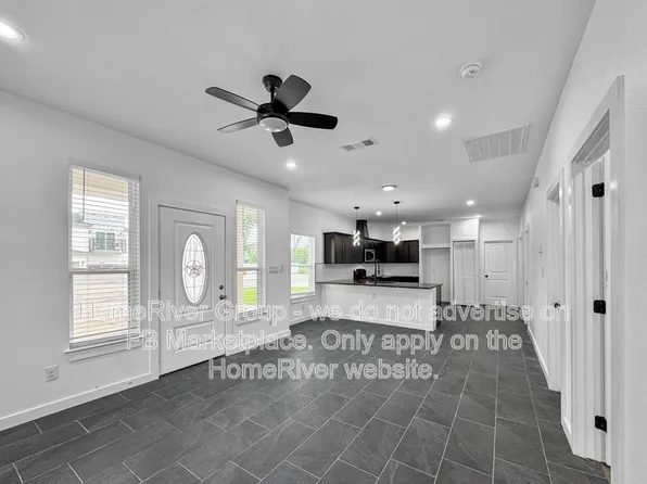 2041B Midlake Ln, Rockwall, TX