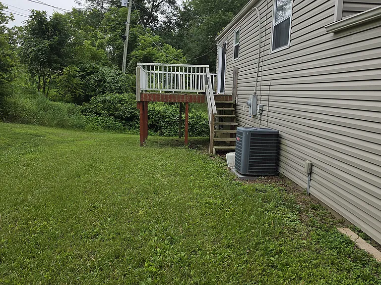 Featherstone Dr — Photo 3