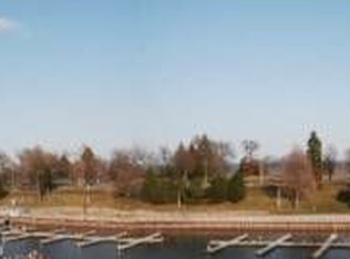 4809 5th Ave #5, Kenosha, WI 53140