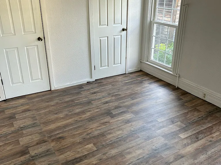 512 Hamlin St #2 — Photo 8