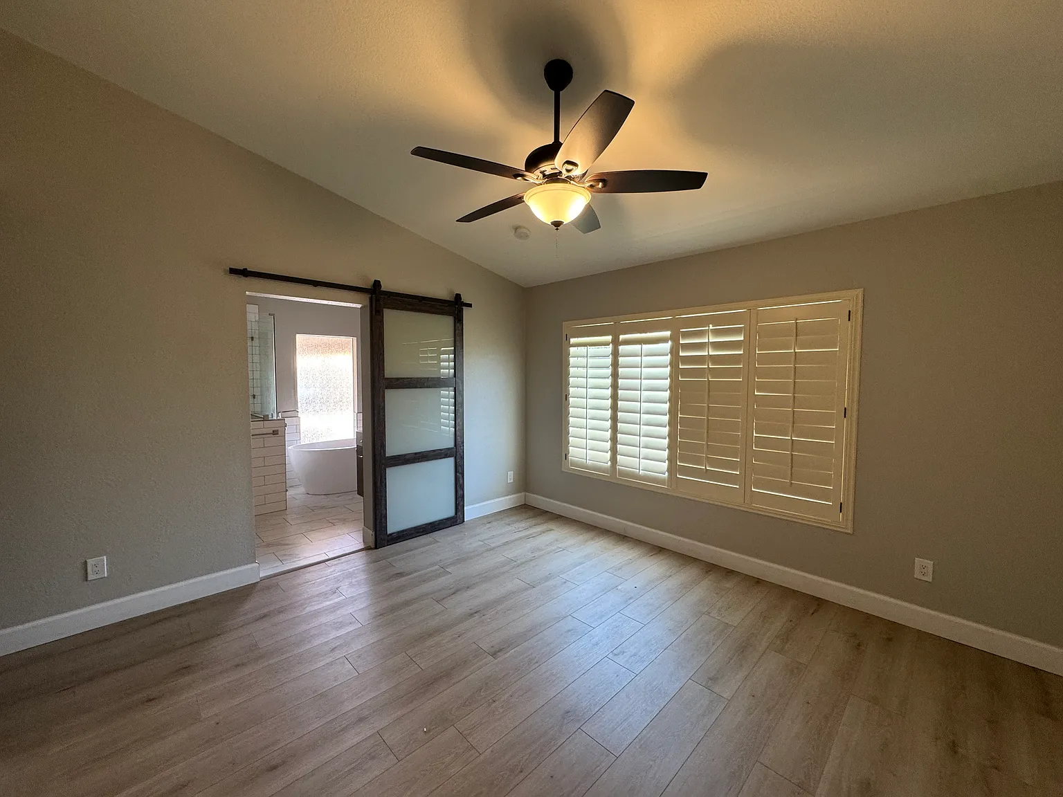 3 bed, 1670 sqft, $2,650 — Photo 2