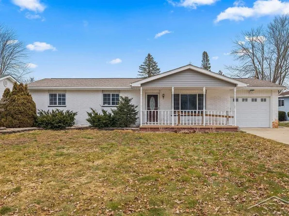 205 Estelle Ct, Hemlock, MI 48626