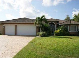 11620 NW 23rd St, Plantation, FL 33323