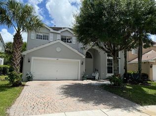 104 Kensington Way, Royal Palm Beach, FL 33414