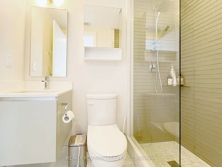 200 Bloor St W #2801 — Photo 27