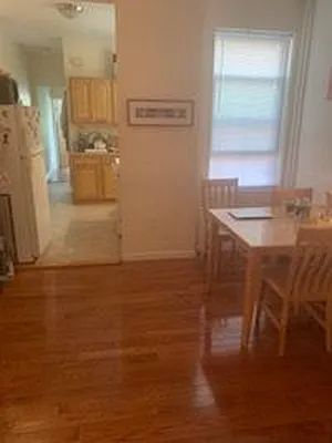 Rented by Johanna Vasiliadis, LREB | media 2