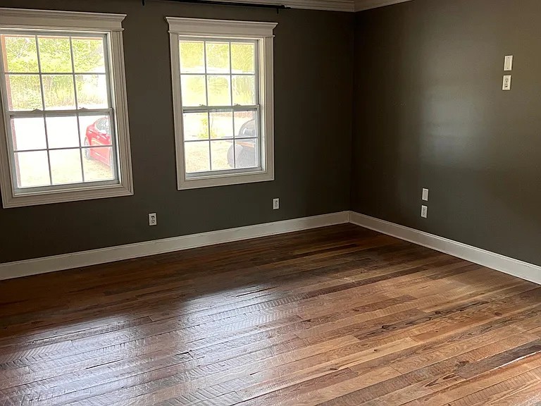 1609 Highway 481 S — Photo 11