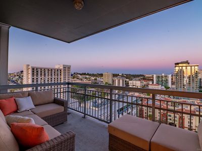 300 W Beech St Unit 1908, San Diego, CA, 92101