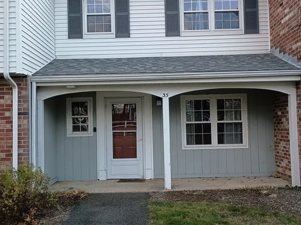 50 Meadow St APT 35, Amherst, MA 01002