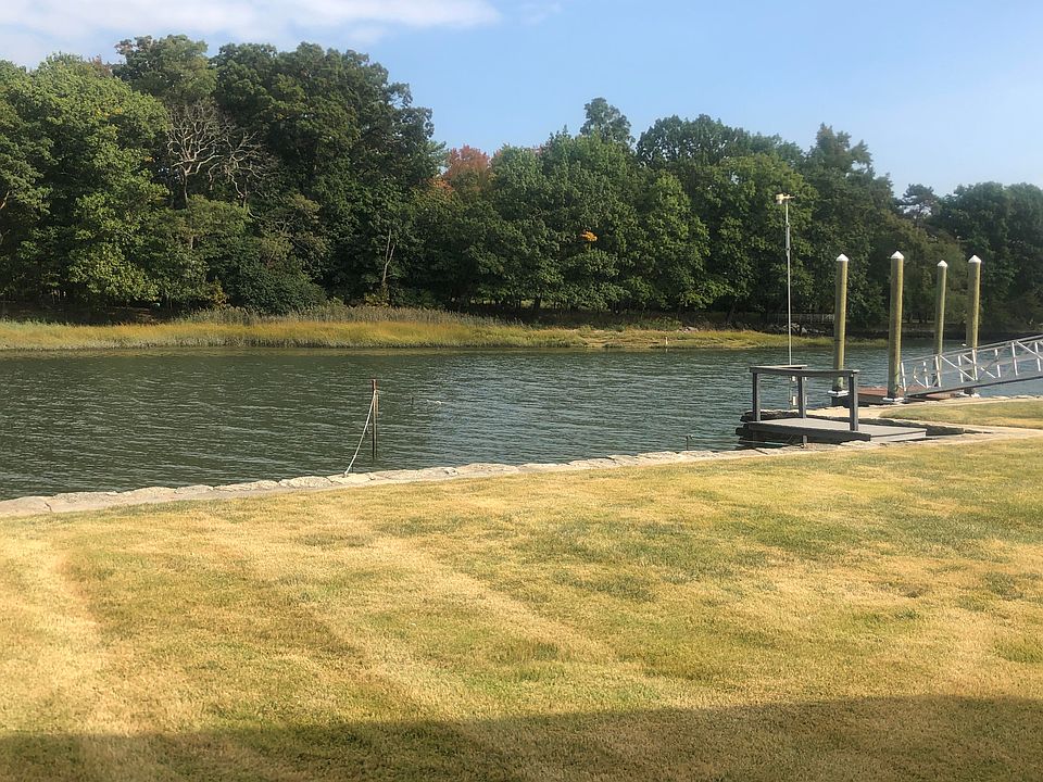 Back yard on harbor