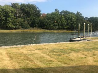 611 Steamboat Rd #2, Greenwich, CT 06830