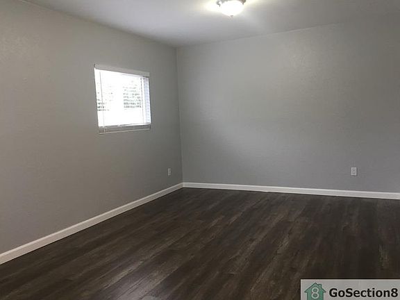 2nd image of 1019 S Meyler St