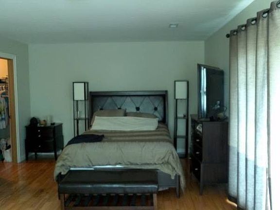 2nd image of 7944 102nd St #7944