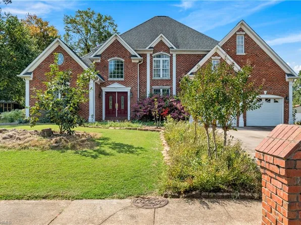 1505 Cabot Pl, Kernersville, NC 27284
