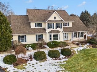 3701 E Garden Ct, Saline, MI 48176