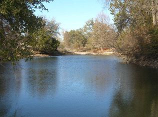 1224 Devils Creek Rd, Fredericksburg, TX 78624