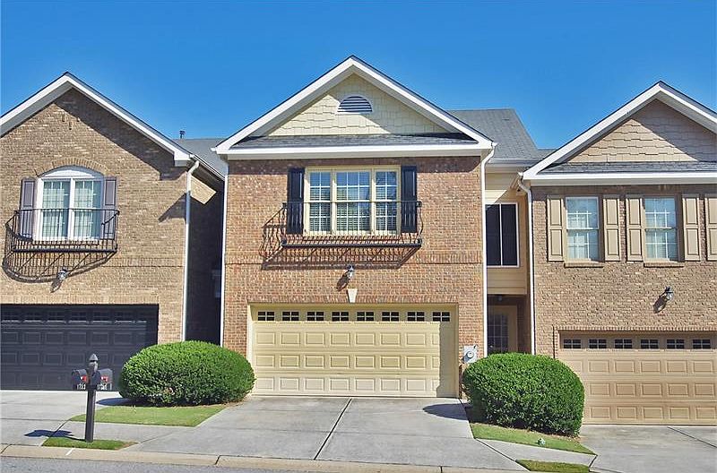 1st image of 1731 Oakbrook Lake Dr